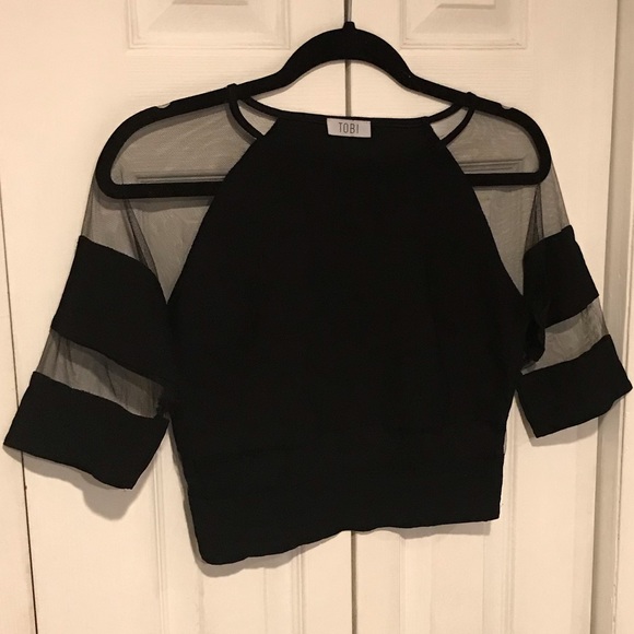 Tobi dramatic lines top- NWOT - Picture 3 of 5